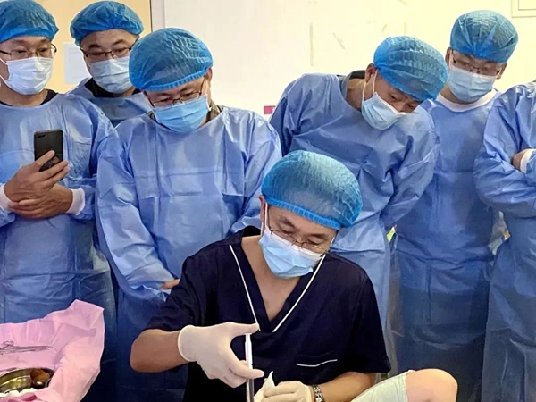 1742979995779090679.jpg 乳腺3.jpg